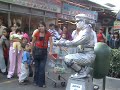 Terminator o Robotin de Minka,Callao,en Peru.Human statue,estatua humana,arte peruano,mimica,pantomima