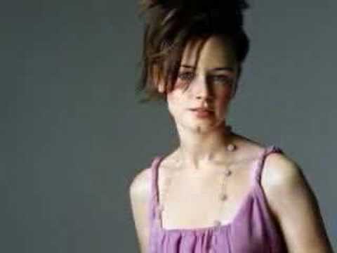 Alexis Bledel