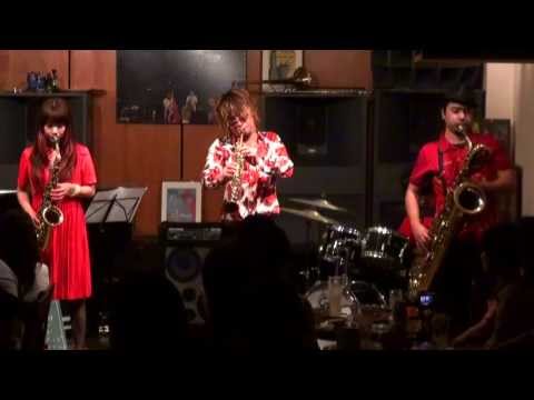「人生のメリーゴーランド(ハウルの動く城より) / HIBI★Chazz-K」2013/10/7