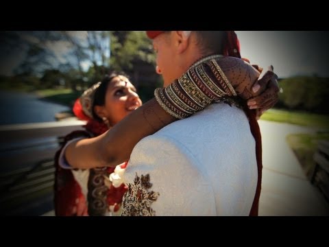 chicago indian wedding - Hindu wedding in Chicago suburbs of Itasca, Illinois. Indian wedding video includes the Garba/Raas, Baraat, steps around the holy fire, and Vidaai. More info...