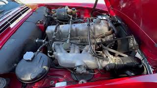 1967 Mercedes-Benz 230 SL Pagoda Four-Speed Engine Idle