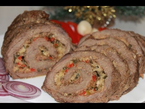 Праздничный мясной рулет из говядины с начинкой