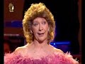 Felicity Lott interprète un extrait de « La Grande-Duchesse de Gérolstein » (J'aime les militaires) de Jacques Offenbach lors des Victoires de la Musique classique (2005).