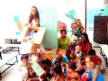 Crianças do lar Franco Belcaro  recebem presentes de Natal