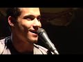 o grupo interpreta mais uma de suas divers�es para o hit de zeca baleiro.