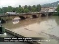 Torino, il fiume Po ai murazzi oltre il limite di guardia, pomeriggio del 29 maggio 20008. Riprese effettuate dall'argine sinistro del fiume al fondo di Piazza Vittorio cattivamaestra.blog.lastampa.it