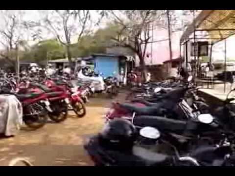 how to reach ekvira temple from mumbai by train