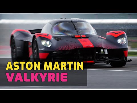 Aston Martin Valkyrie en pista