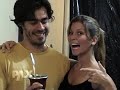 b�rbara borges, erom cordeiro e branca messina varrem a sala de ensaio em prepara��o para mais um dia de trabalho. para aquecer as cordas vocais, canto...