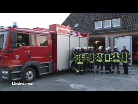 Melle: Feuerwehrauto zu gro fr die Garage - Hammer de ...