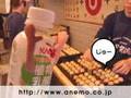 ラブレ君たこ焼き(大阪)にやってくる【7】_カゴメ funny doll osaka takoyaki
