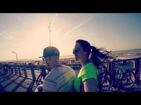 vlog - Welkom op het youtube channel Beautygloss! Hier vind je dagelijkse vlogs en meerdere malen per week een beautyvideo. Ik maak deze video's met veel liefde en ik hoop dat je er iets uit kan halen...