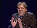8. Onverdraagzaamheid en armoede wereldwijd bestrijden.