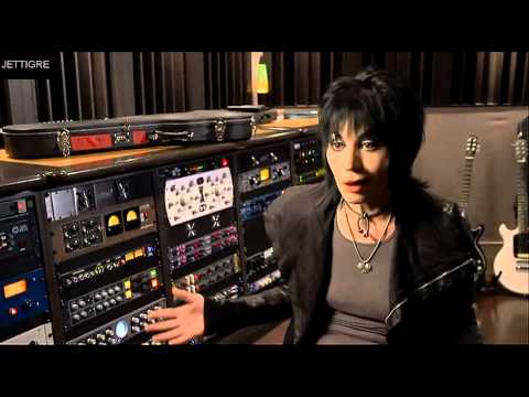 Joan Jett and Lita Ford - Talk The Runaways 2014