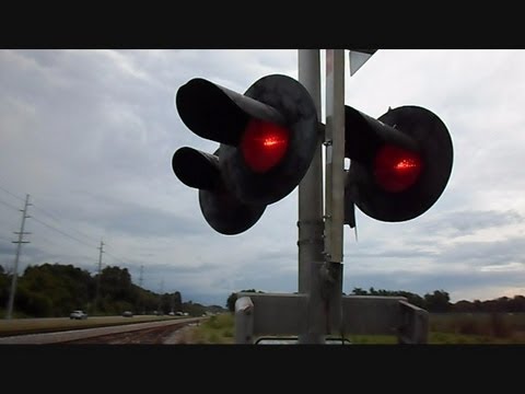 railroad crossing - This is a video I made while on route going to film another video of a railroad crossing gate malfunctioning because the light was turn in the wrong directio...