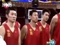 温家宝探视男篮询问姚明伤情 跑步上篮连投五球