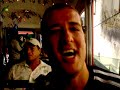 durante l'ascesa sul corcovado nicolas esalta le sue doti falliche con uno stentato vocabolario inglese

en la subida para el corcovado nicolas habla de su famosa pija en ingles