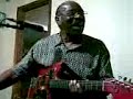 ensaio com eddie c. campbell.
