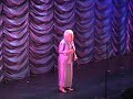 edna performs!