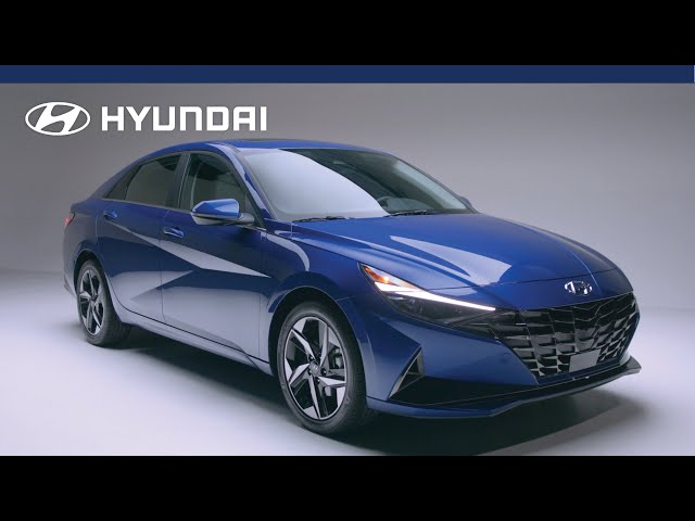 2024 Hyundai Elantra Luxury Remote Start, Back-Up Camera, Hands- in Cars & Trucks in Calgary