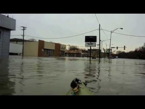 des - Going through the Drive Thru with the Kayak after a record flood. 4-18-13.
