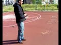 Xray M18 Pro en cancha de baloncesto