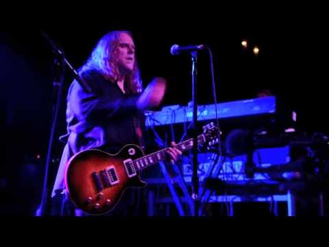 Soulive feat. Warren Haynes & Derek Trucks- Thrill Is Gone (Fri 3/8/13) Soulive feat. Warren Haynes & Derek Trucks- Thrill Is Gone (Fri 3/8/13)