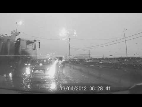 Авария в пятницу, 13-го апреля Авария в пятницу, 13-го апреля