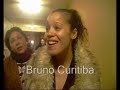 Kacau Gomes cantando imagem