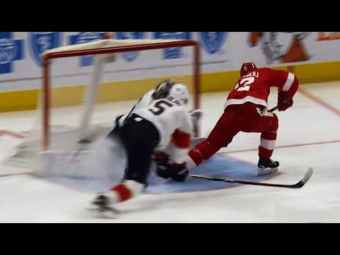 Video: Red Wings' Athanasiou steals puck from Panthers' Ekblad, beats Reimer on backhand