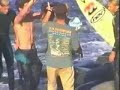 tubarão atacando surfista(shark attack)