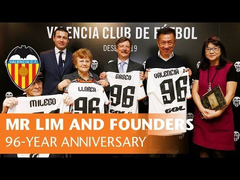 Valencia CF celebrate 96-year anniversary with descendants of Club's Founders