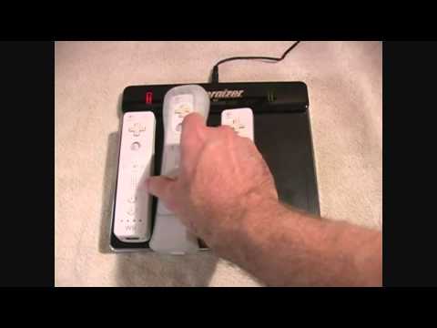 Accessory Reviews - The Wiiviewer reviews the Energizer Power & Play Charging System for the Wii.