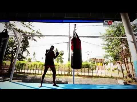 how to train muay thai