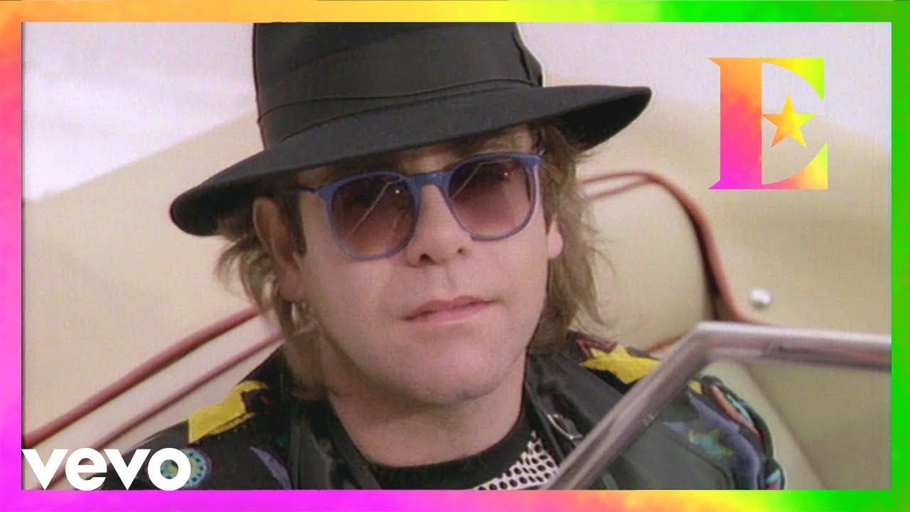 18 Elton John - Nikita
