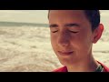 Booktrailer Br&uacute;julas que buscan sonrisas perdidas