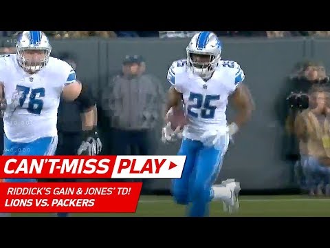 Video: Riddick's Huge Gain on Screen Leads to Stafford & Jones' TD Connection! | Can't-Miss Play | NFL Wk 9