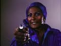well they sure as hell don't make 'em like this no more - which is probably why i hardly ever bother to go out to the movies these days. funka-delicious pam grier is back and badass as ever in jack hill's follow-up to the duo's 1973 blaxploitation hit 
