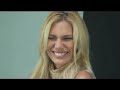 DETRAS DE CAMARA MODELOS EN CASTING