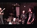 til willis and band performs 