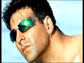 Akshay Kumar wears a new look