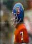 Elway throws crossfield pass