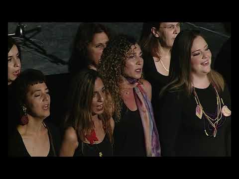 Χορωδία του Καλλιτεχνικού Συλλόγου Δημοτικής Μουσικής Δόμνα Σαμίου - Της τριανταφυλλιάς τα φύλλα (Μικράς Ασίας)