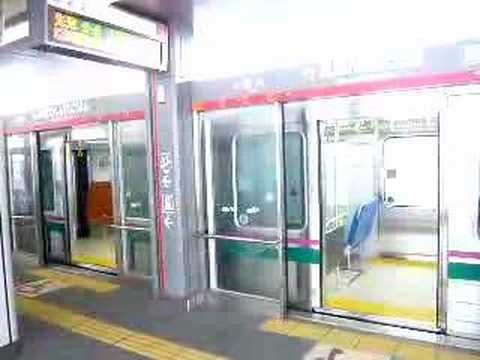 日暮里・舎人ライナー　発車