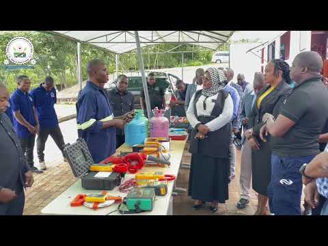 MKUU WA WILAYA YA ILEJE MHE.FARIDA MGOMI AKIZUNGUMZA KATIKA KIKAO CHA WADAU WA TEMESA MKOANI SONGWE