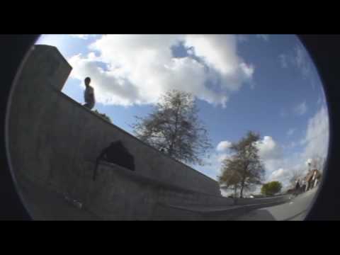 BMX BIKES TRICKS STUNTS CRASHES