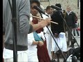 partito il 29 agosto da ercolano, si conclude a genova i porti del mediterraneo, il viaggio letterario di giudizio universale e adriatica  la barca dei velisti per caso  che ha portato noti scrittori a toccare i porti di sicilia, malta, grecia, tunisia, marocco, spagna, francia e italia, per recensire le identit�, le bellezze e le oscurit� del mediterraneo.
gioved� 2 ottobre adriatica, dopo oltre 3 mila miglia, � arrivata al porto antico  calata marinetta. insieme allequipaggio c'erano gli scrittori simone perotti e chiara zocchi. era stata annunciata anche la presenza di patrizio roversi, che per� non c'era: arriver� a genova venerd� 3 ottobre, e non in barca.
ad accogliere l'equipaggio la banda di piazza caricamento, sotto la direzione artistica di david ferrari (echo art).
[di francesca baroncelli]