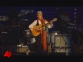 Seeger Wows Crowd at His Ninetieth Birthday