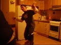 Lea bailando