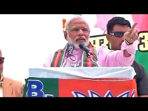 'Rahul bhaiya' checks out poor homes like tourists visit the Taj: Narendra Modi